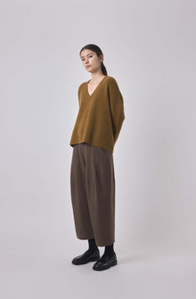  7115 By Szeki Dijon Merino Wool V-Neck Sweater