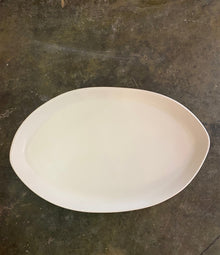  HAAND 17.5" Oval Platter in White