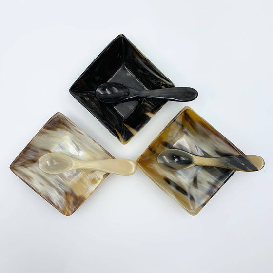 Horn Spice Bowl with Spoon: Brown