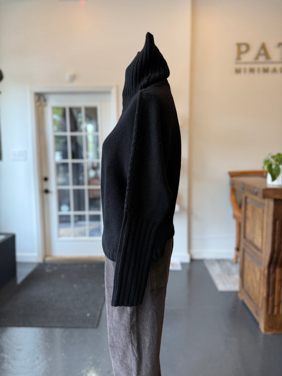 Bat Sleeve Cashmere Turtleneck Sweater Black
