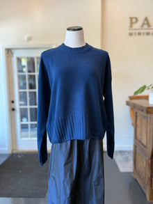 Cashmere Crewneck Pullover Sweater Ink