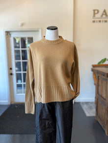  Cashmere Crewneck Pullover Sweater Caramel