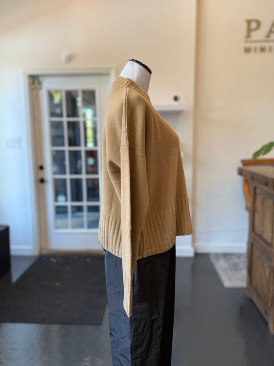 Cashmere Crewneck Pullover Sweater Caramel