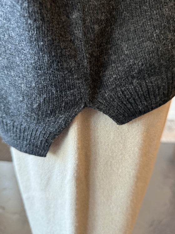 Wool Fox Pullover Charcoal