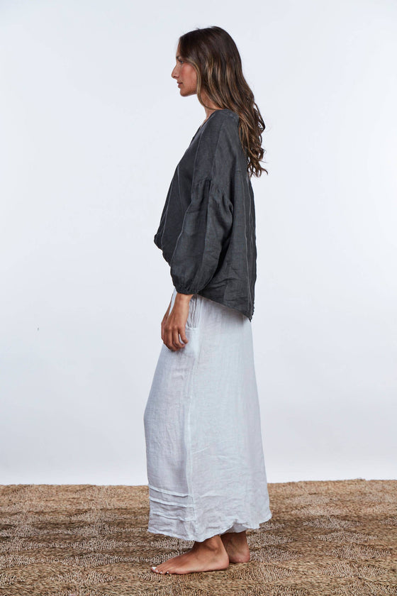 SINJA pants in Almost black