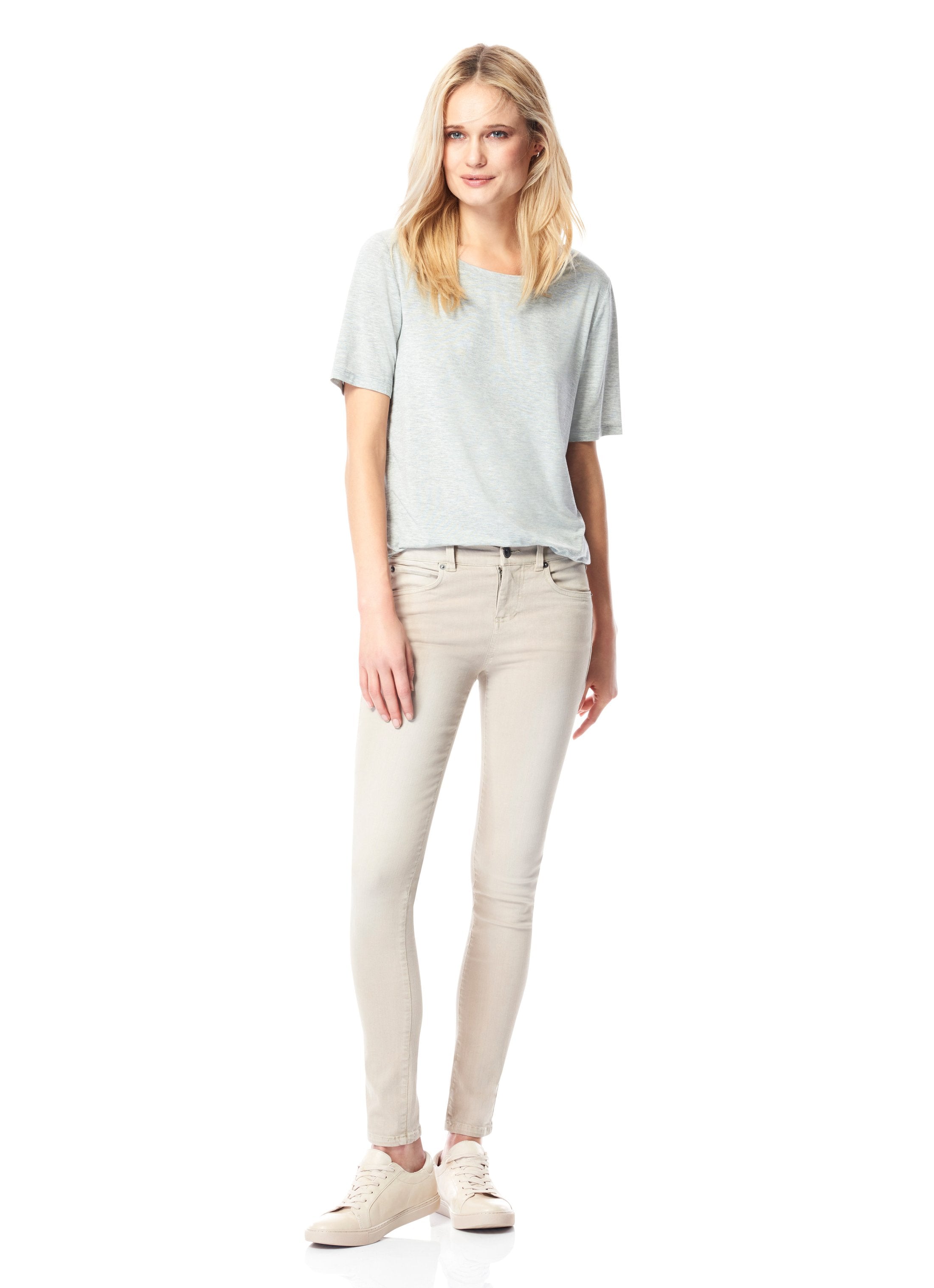 ECRU mid-rise straight leg jean in latte, found at Patricia in Southern Pines, NC