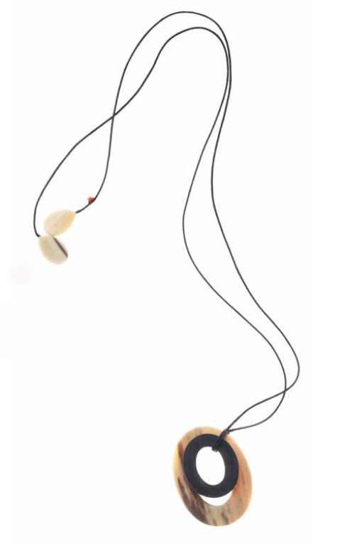 CATHs Oval Horn Necklace