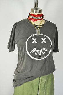  Rank & Sugar Peace Tee