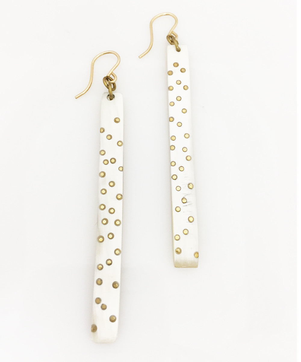 Ashley Pittman  Konga Earring Light Horn