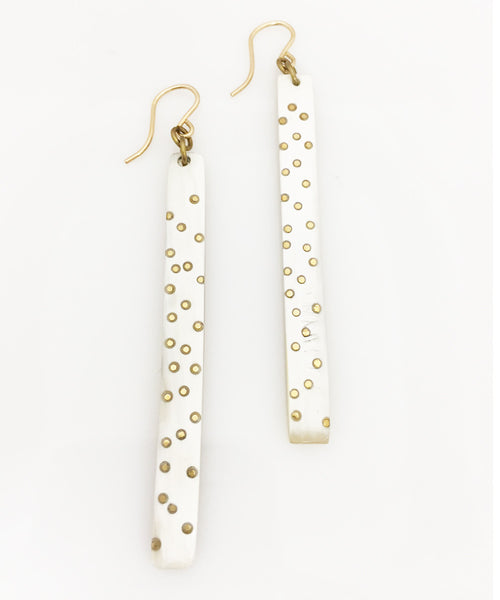 Ashley Pittman  Konga Earring Light Horn