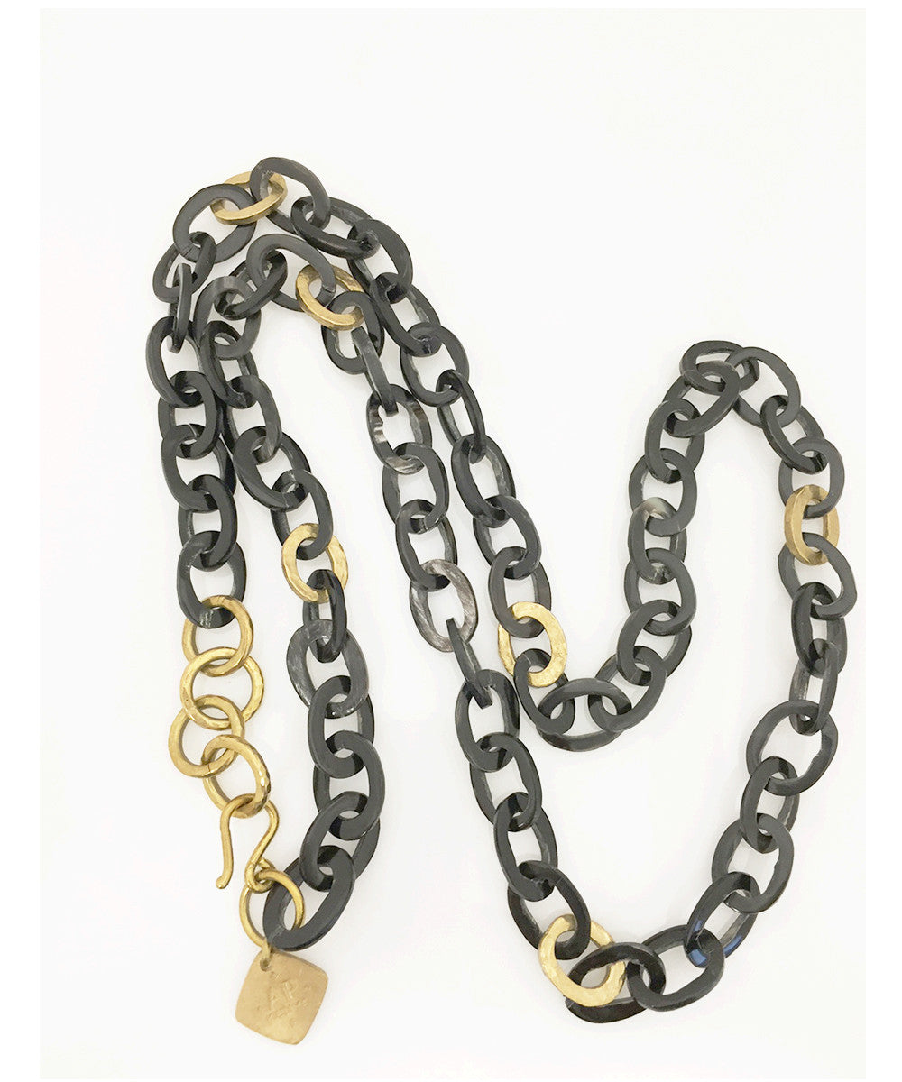 Ashley Pittman Mini Mara Link Necklace Dark Horn