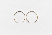 8.6.4 Design Medium 14K Gold Earring - 05
