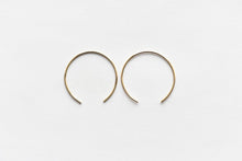  8.6.4 Design Medium 14K Gold Earring - 05