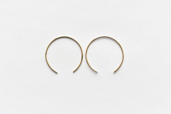 8.6.4 Design Medium 14K Gold Earring - 05