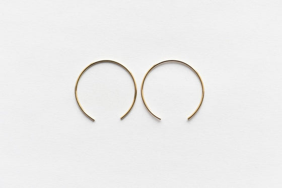 8.6.4 Design Medium 14K Gold Earring - 05