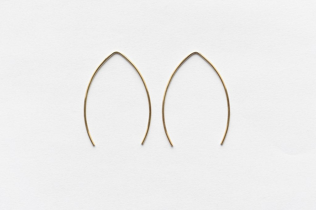 8.6.4 Design Large 14K Gold Earring -03