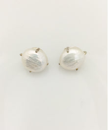  Margo Morrison Grey Coin Pearl Earring on Gold Post
