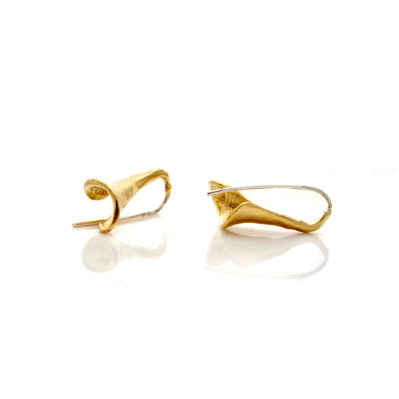 Ariana Boussard-Reifel Mini Shankha Earrings