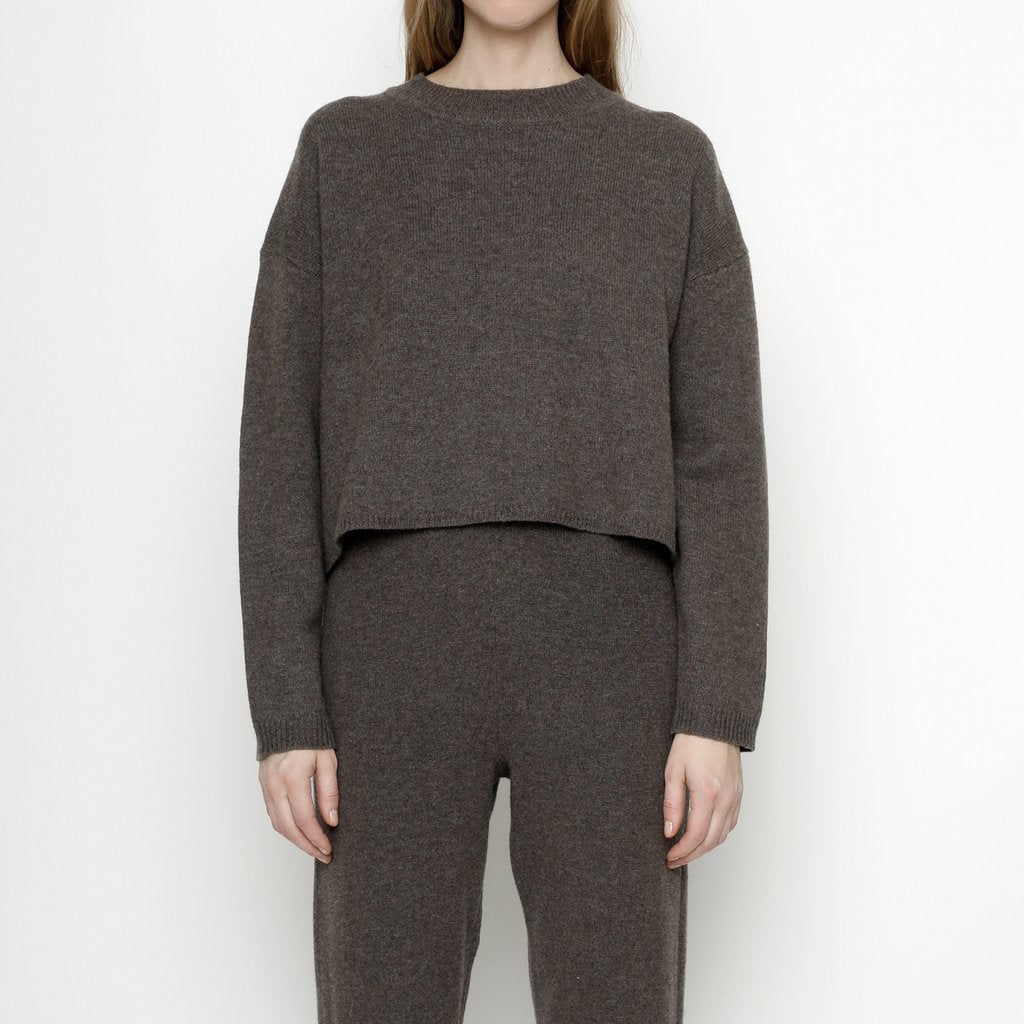 7115 by Szeki Relaxed Mock-Neck Merino Umber Sweater