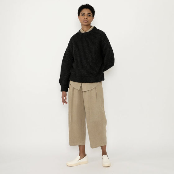 7115 by Szeki  Airy Crewneck Sweater