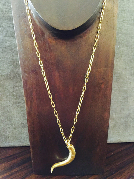 Heather Benjamin | Carved Rams Horn Necklace