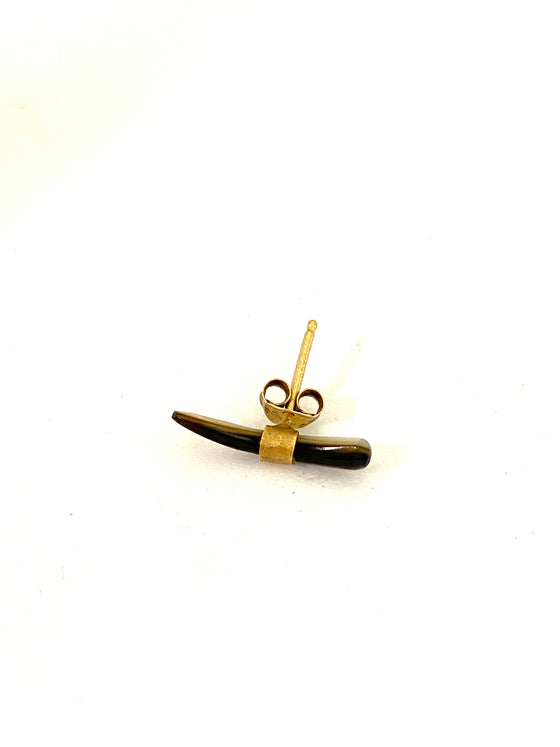 Heather Benjamin Grey Lip Shard Earring Single