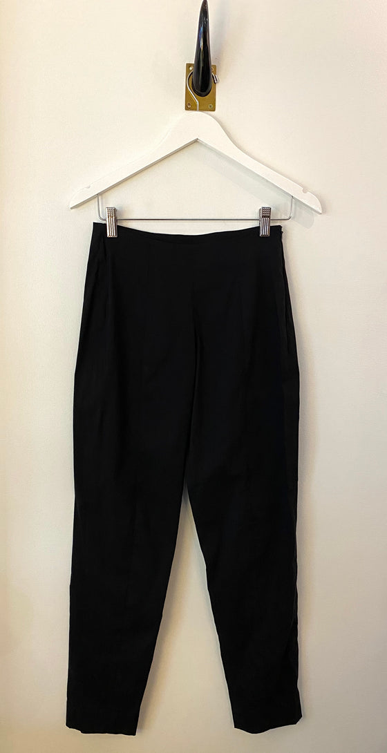 Peter O Mahler Slim Pant in Linen Stretch, found at PATRICIA in Southern PInes, NC