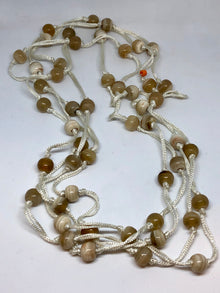  CATHs Oval Round Light Horn Bead Necklace