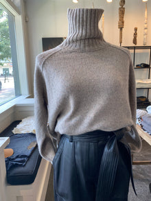  Brazeau Tricot Cashmere Balmoral Chunky Turtleneck Sweater