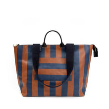  Clare V. Le Zip Sac with Pocket