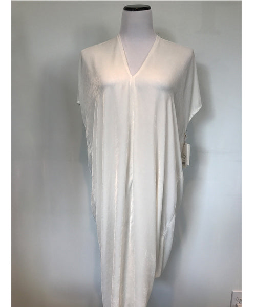 Louna Dress in White Silk Velvet