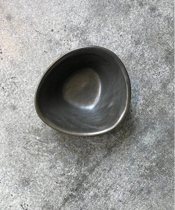 Ripple Small Bowl Black. Shop the Ripple Collection at PATRICIA. Designed by Mark Warren of HAAND in our home state of North Carolina.Beautiful modern plates for the minimal home.