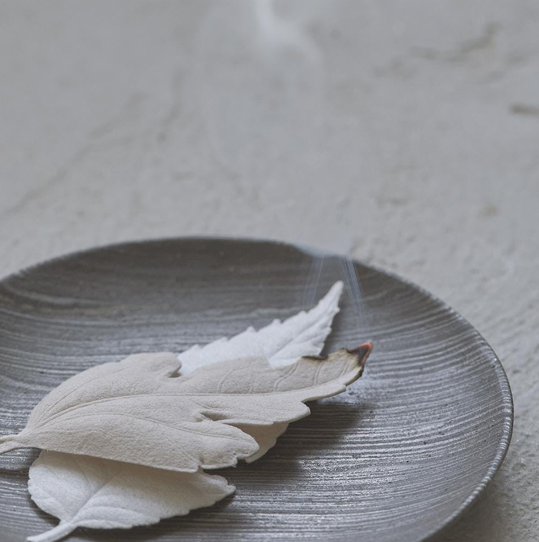 POJ Studio Hako Incense Grey Plate