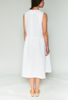  Shosh Linen Off-White Sleeveless Midi