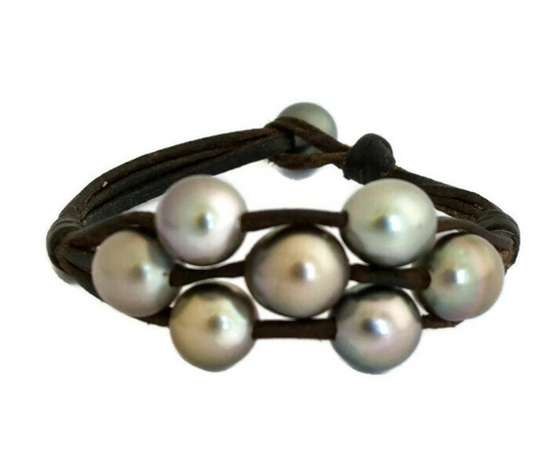 Jhaña Pearl Mana Bracelet