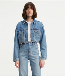  Levi's Cut-off Crop Trucker