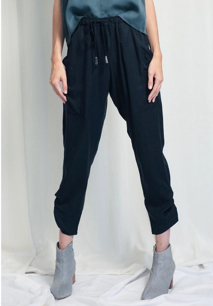 Natalie Busby Black Slim Slouch Pant