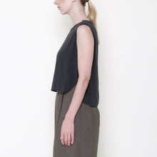  Szeki Signature Crewneck Cropped Top, Charcoal