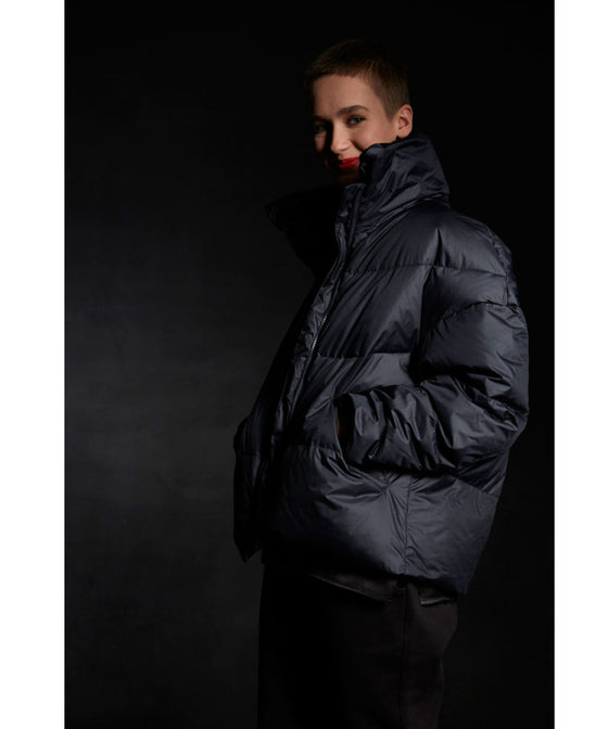 Lareida puffer jacket with standup collar and bomber styling.