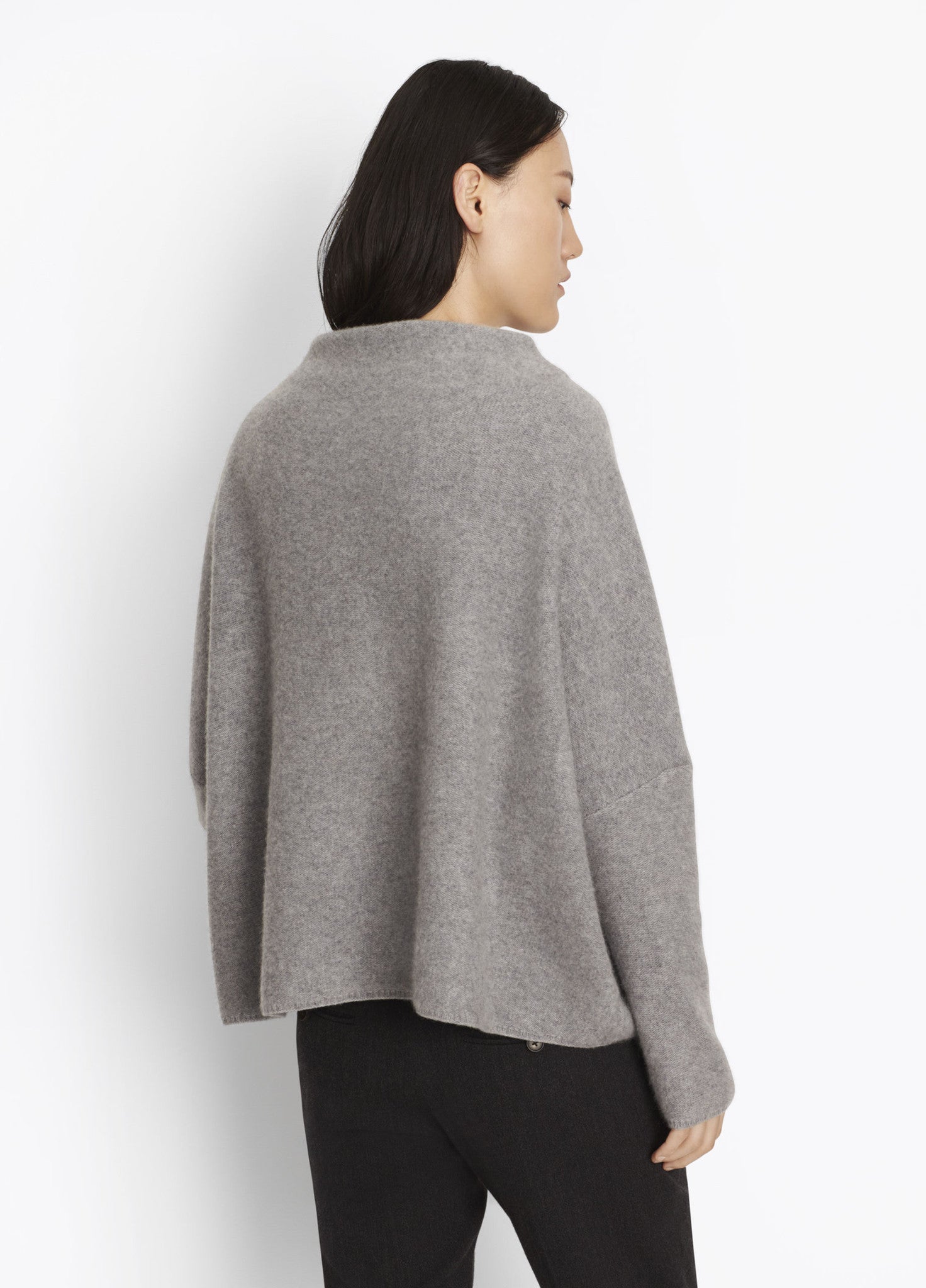 Vince Funnel Neck Sweater Medium Grey