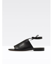  Vince Damon Leather Sandal