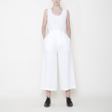  wide legged white trousers from Szeki