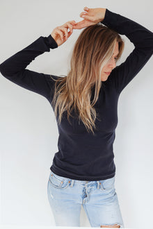 Brazeau Tricot Ink Tulle Cuff T