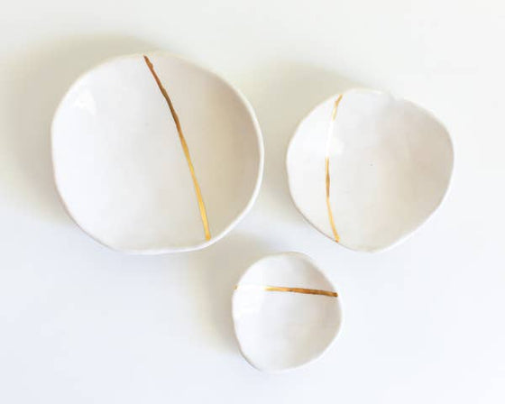 JKH Ceramics Pinch Pot Nesting Bowls - Gold Stripe
