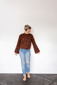  LINE Cheetah Sweater