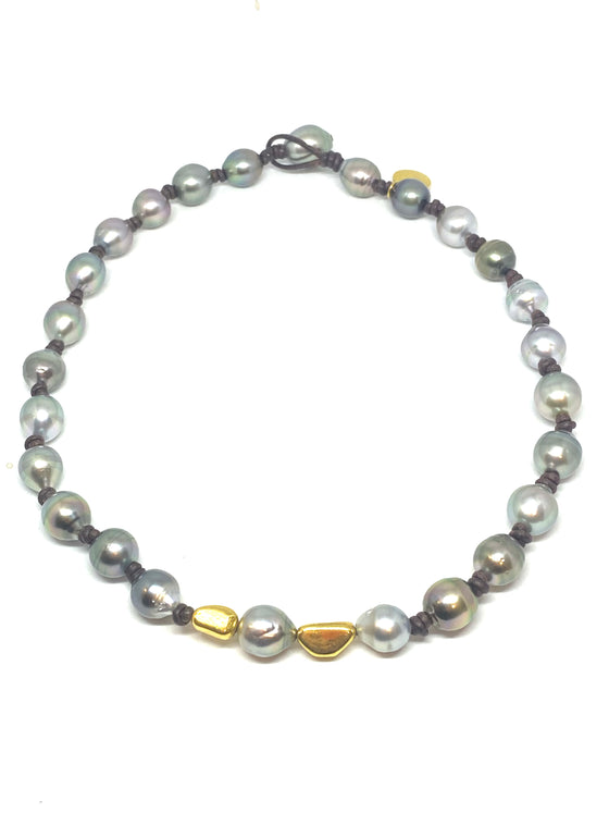 Perle by Lola Tahitian Pearl Choker with Two Small Gold Nuggets